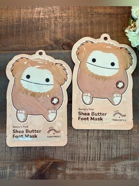 NEW Tonymoly x Squishmallows BENNY’S PEDI Shea Butter FOOT MASK Duo!